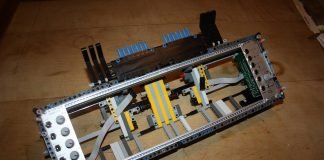 Building a synth case out of LEGO