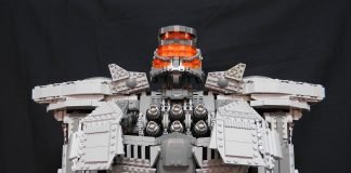 Custom LEGO ‘Pacific Rim’ Jaeger: Striker Eureka