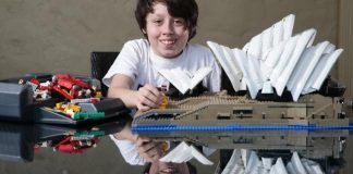 Enterprising Australian Teen Plays With LEGO To Earn Money