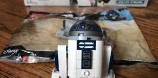 R2-D2 Polybag DIY Instructions
