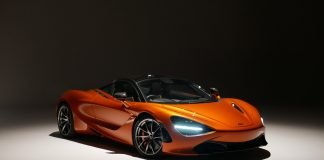 New Speed Champions Set: McLaren 720S