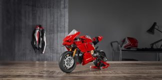 Ducati Panigale V4 R LEGO Technic Model Coming in June