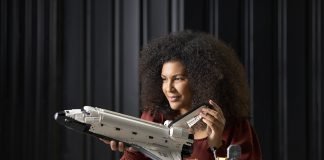 LEGO® NASA SPACE SHUTTLE DISCOVERY SET