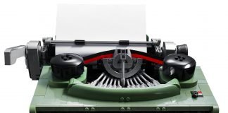 LEGO Unveils IDEAS Typewriter With Moving Keys