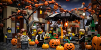 Spook-tacular LEGO Sets That’ll Make Your Halloween Decor Stand Out!
