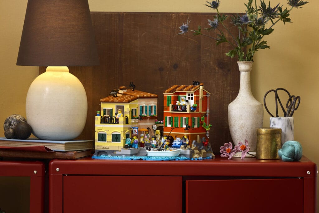LEGO Ideas Italian Riviera Architecture Set Captures Coastal Charm in Bricks 11 21359 Lifestyle Envr 01