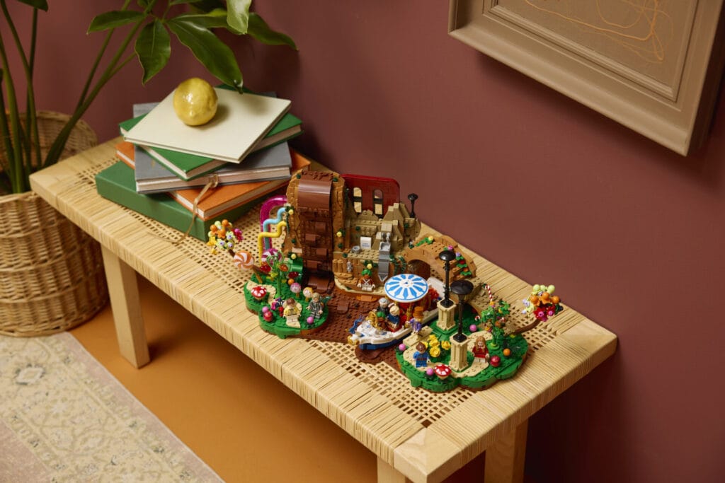 LEGO Ideas Willy Wonka & the Chocolate Factory Set Brings Pure Imagination to Life 12 LEGO Ideas Willy Wonka & the Chocolate Factory set