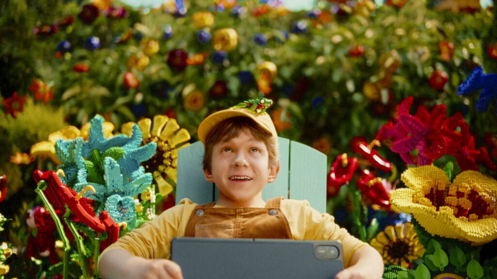 LEGO Never Stop Playing Fall Campaign Debuts with Tom Holland 4 Tom Holland joins forces with the LEGO Group to star in new short film %E2%80%98Never Stop Playing 9