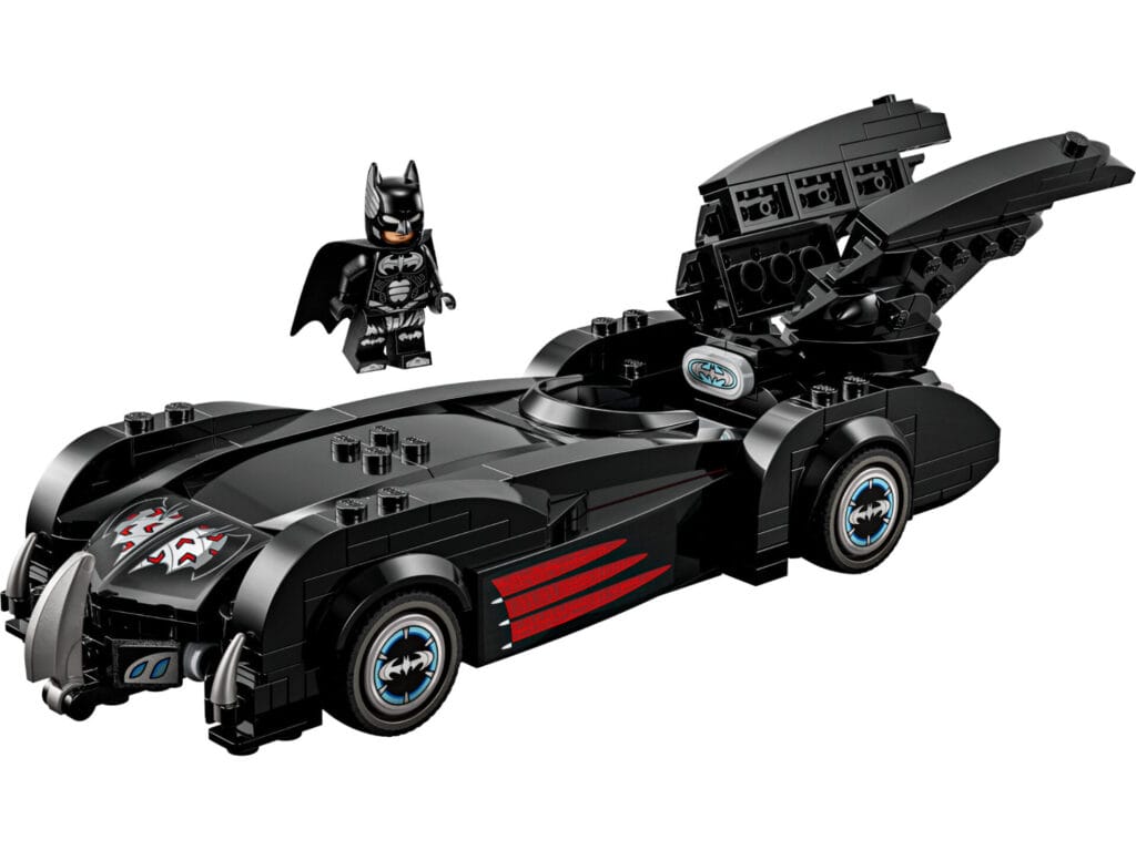 New LEGO Batman Collection Drops March 2026: Which Batmobile Will You Build First? 5 76333 Prod