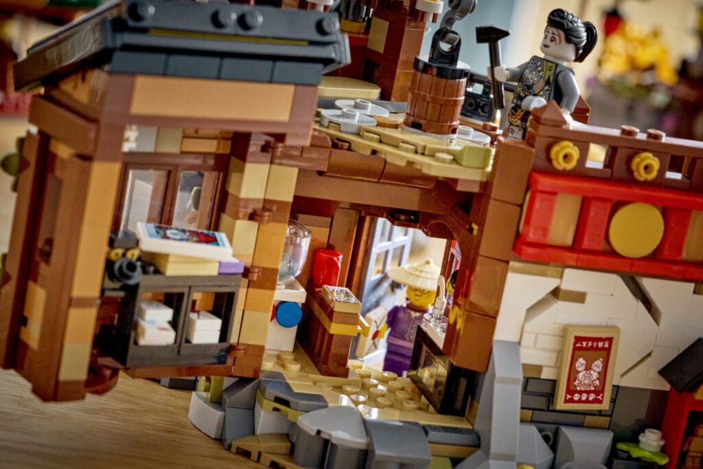 LEGO NINJAGO Old Town Set Celebrates 15 Years with Record-Breaking 23 Minifigures 10 71861 Lifestyle envr 4