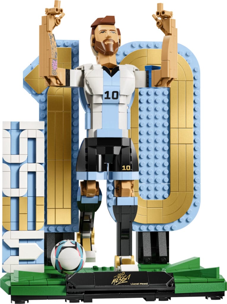 LEGO Editions Football Sets Celebrate Messi, Ronaldo, Mbappé and Vini Jr. Ahead of the World Cup 4 43015 Prod
