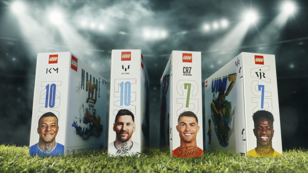LEGO Editions Football Sets Celebrate Messi, Ronaldo, Mbappé and Vini Jr. Ahead of the World Cup 3 01C box pitch side clean 348