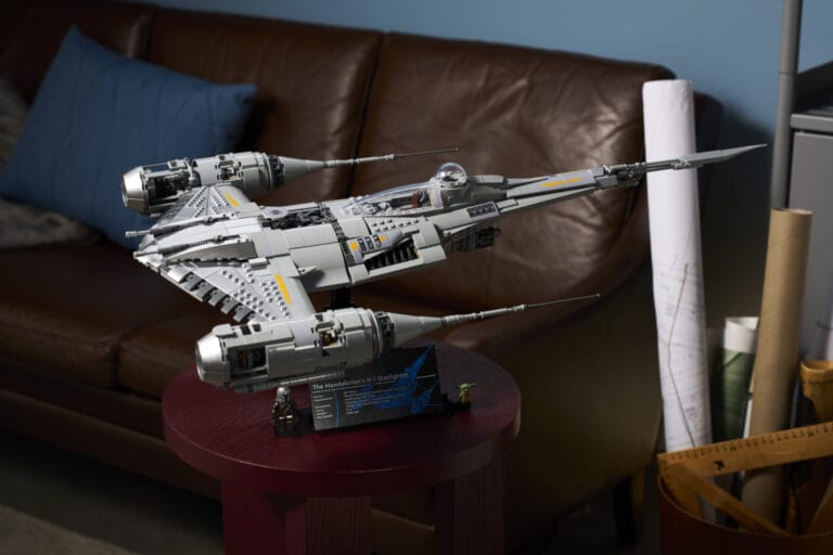 Awesome LEGO Mandalorian N-1 Starfighter Is the Ultimate May the 4th UCS Set